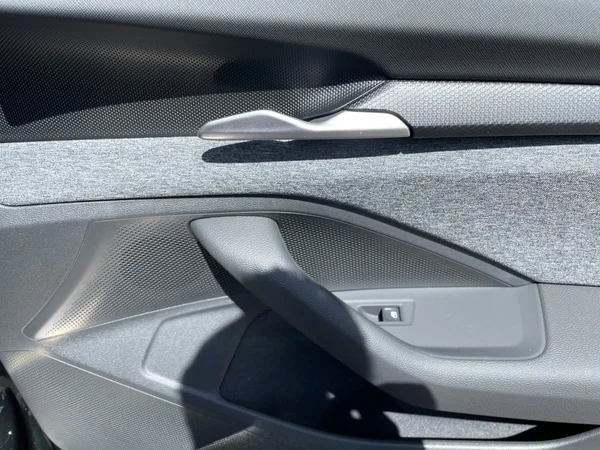 SKODA Superb (2024) — foto 2 van 20