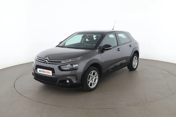 Citroen C4 (2019) — foto 1 van 16