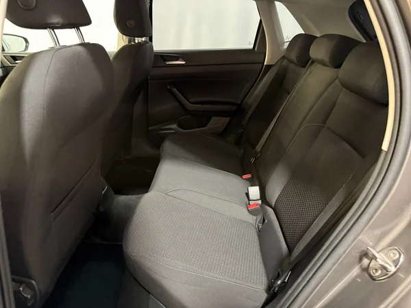 Volkswagen Polo (2018) — foto 18 van 28