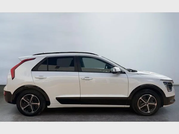 Kia NIRO (2022) — foto 15 van 21