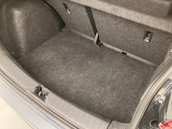 NISSAN Micra (2022) — foto 25 van 36