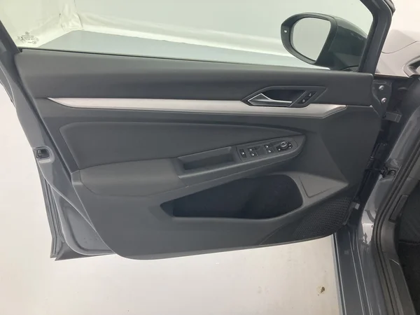 VOLKSWAGEN Golf Variant VIII (2021) — foto 10 van 36