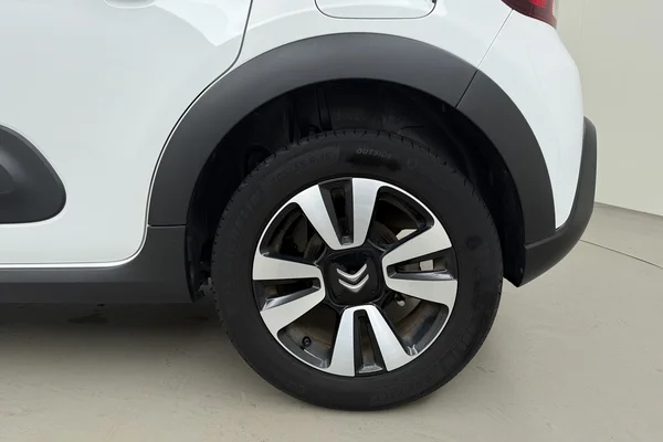 Citroen C3 (2023) — foto 14 van 17