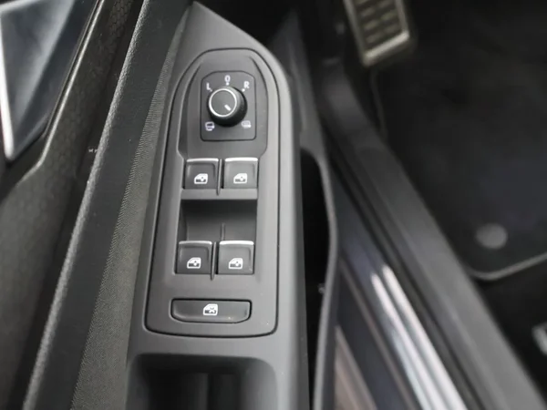 Volkswagen Golf (2022) — foto 29 van 31