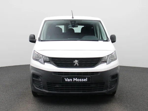 Peugeot Partner (2021) — foto 23 van 37