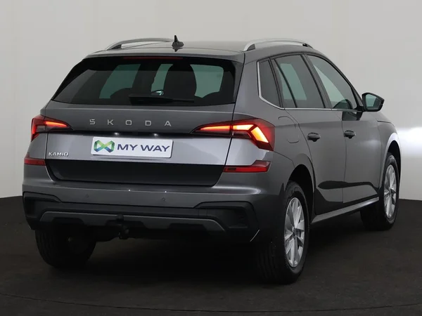 SKODA Kamiq (2025) — foto 9 van 18