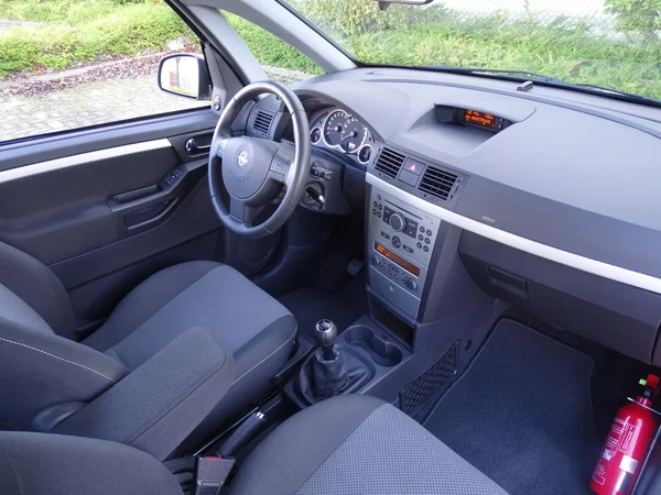 Opel Meriva (2008) — foto 6 van 25