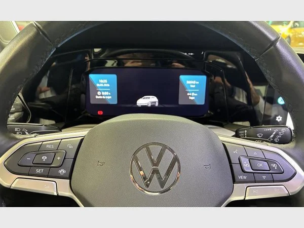 Volkswagen Golf VIII (2024) — foto 14 van 24