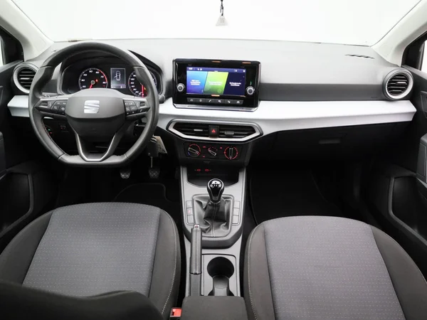 SEAT Ibiza (2023) — foto 2 van 34