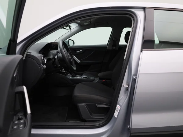 Audi Q2 (2022) — foto 3 van 42