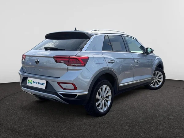 VOLKSWAGEN T-Roc (2022) — foto 22 van 25