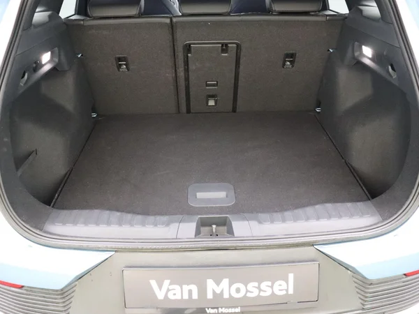Ford Explorer (2024) — foto 10 van 25