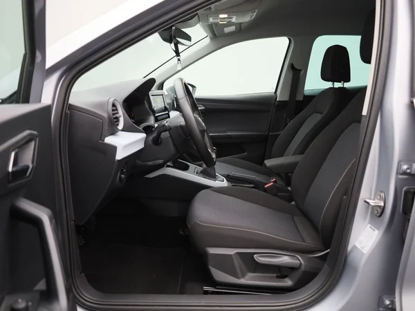 SEAT Arona (2023) — foto 3 van 41