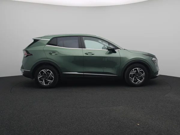 KIA Sportage HEV (2024) — foto 8 van 17