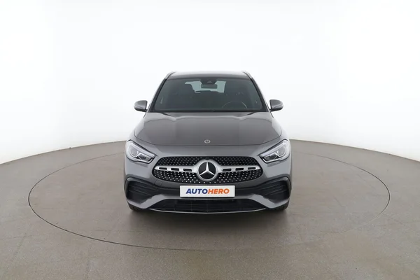 Mercedes-Benz GLA-Klasse (2022) — foto 15 van 16