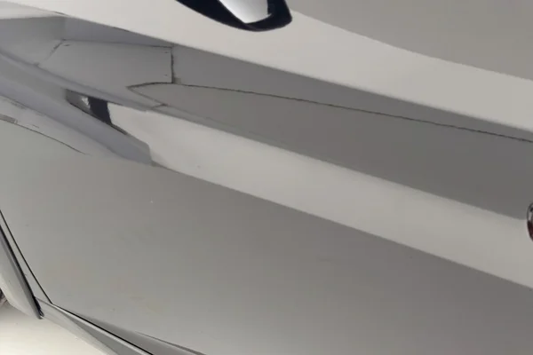 Peugeot E-208 (2022) — foto 18 van 41
