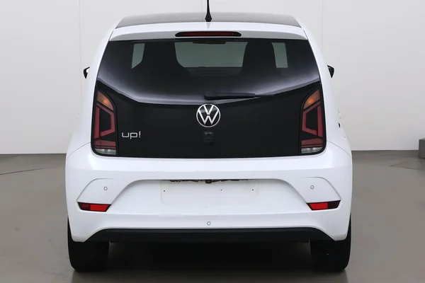 Volkswagen Up! (2021) — foto 15 van 20