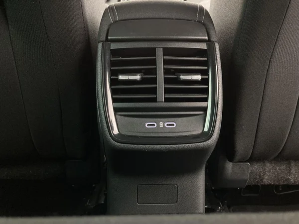 SKODA Scala (2025) — foto 11 van 34