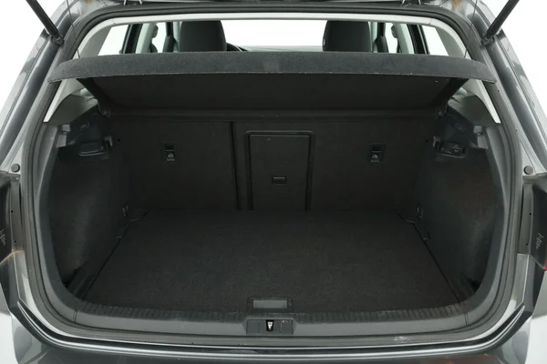 Volkswagen Golf (2018) — foto 8 van 16