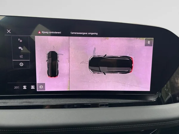 AUDI Q6 Sportback e-tron (2025) — foto 4 van 16
