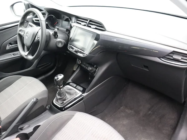 Opel Corsa (2023) — foto 9 van 19