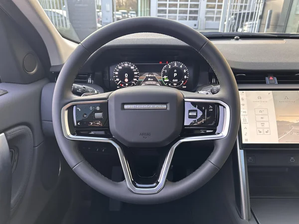 Land Rover Discovery Sport (2026) — foto 5 van 32