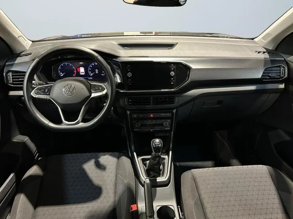 VOLKSWAGEN T-Cross (2021) — foto 6 van 31
