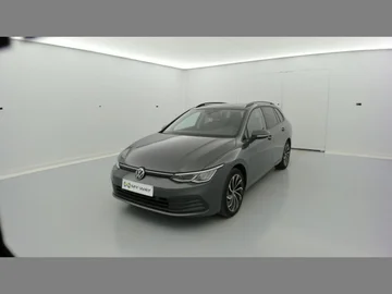 VOLKSWAGEN Golf VIII SW (2022)