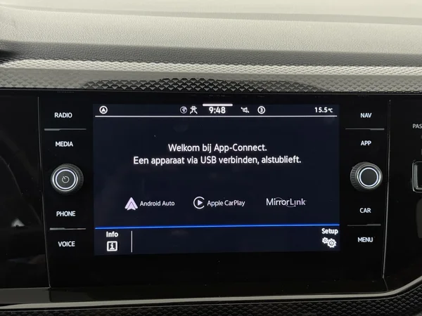 VOLKSWAGEN Taigo (2022) — foto 13 van 27