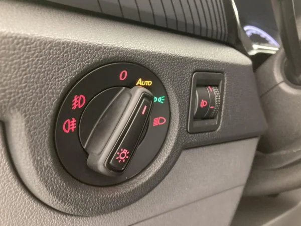 VOLKSWAGEN T-Cross (2020) — foto 10 van 35