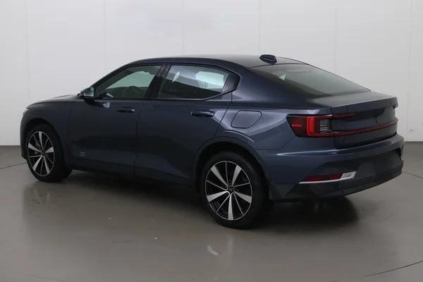 POLESTAR Polestar 2 (2023) — foto 19 van 25