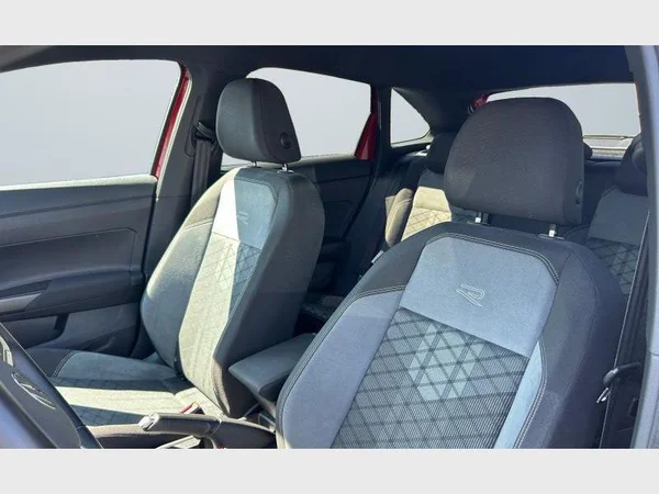 Volkswagen Taigo (2022) — foto 2 van 29