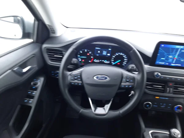 Ford Focus (2022) — foto 4 van 25