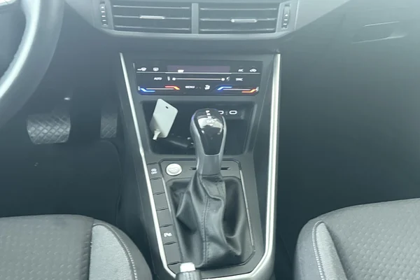 Volkswagen Taigo (2025) — foto 4 van 18