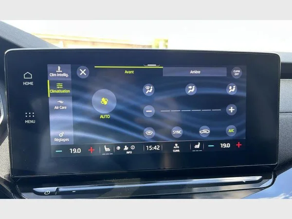 Skoda Octavia Combi (2021) — foto 9 van 39