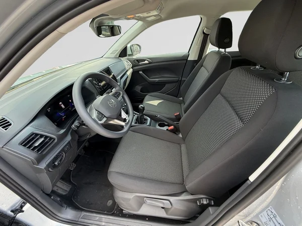 VOLKSWAGEN T-Cross (2025) — foto 14 van 20