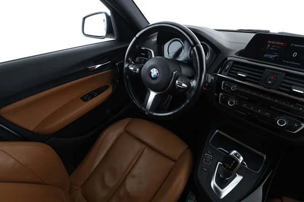 BMW 1-serie (2018) — foto 4 van 16