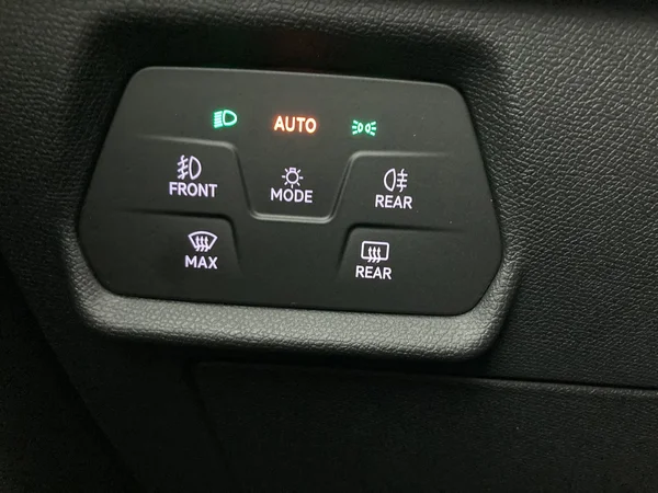 SEAT Leon (2022) — foto 17 van 36