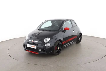 Abarth 595 14c21f3c-af10-41c6-aa18-c7c415c55a91