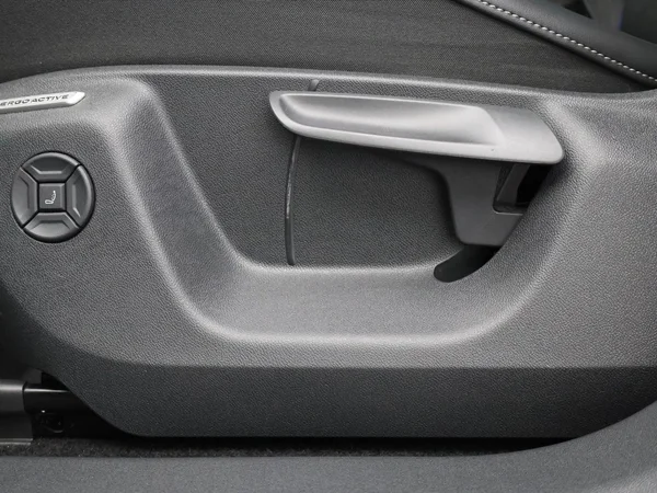VOLKSWAGEN Tayron (2025) — foto 15 van 28