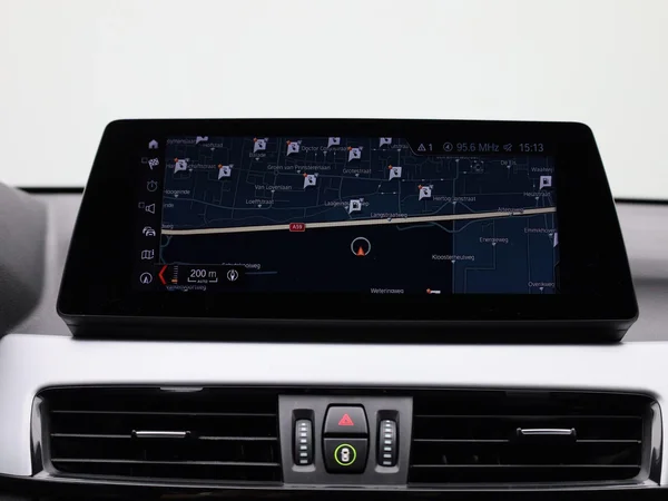 BMW X1 (2022) — foto 9 van 42