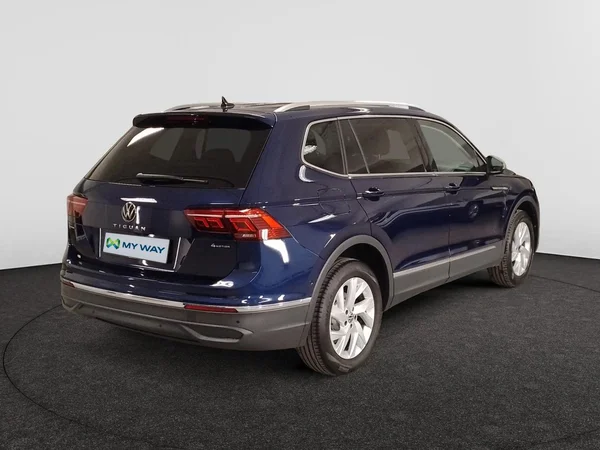 VOLKSWAGEN Tiguan Allspace Dsl (2023) — foto 18 van 22