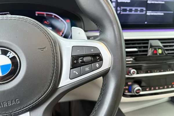 BMW 5 (G30) (2019) — foto 7 van 19