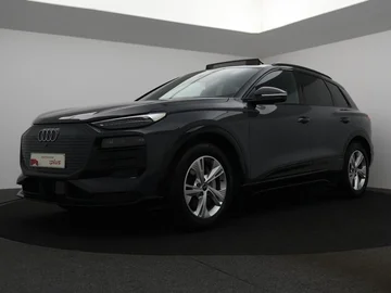 AUDI Q6 e-tron (2025)