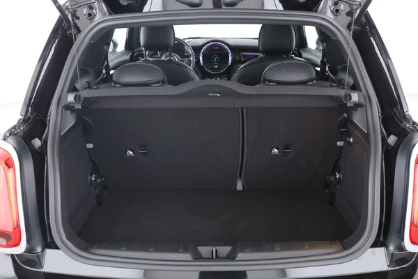 MINI Mini (2021) — foto 10 van 18
