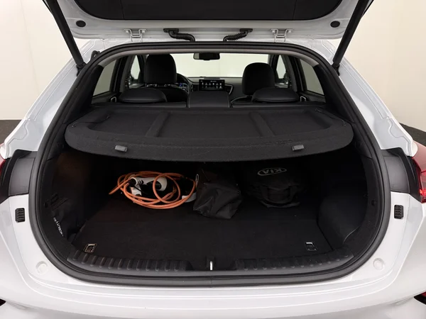 KIA XCeed (2021) — foto 8 van 33