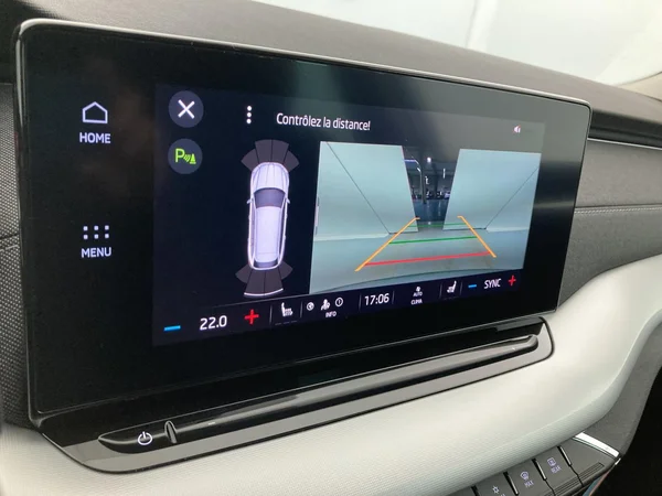 SKODA Octavia Combi (2021) — foto 3 van 36
