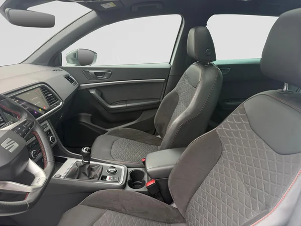 SEAT Ateca (2022) — foto 6 van 22