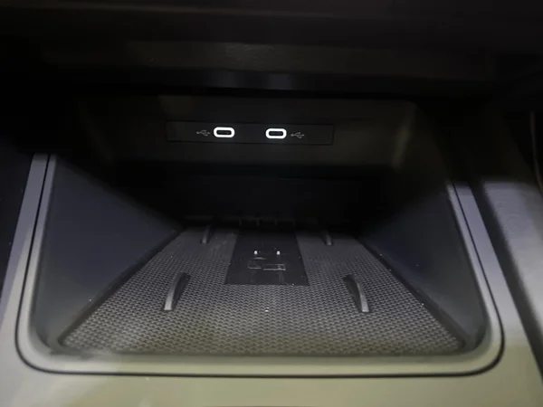 CUPRA Formentor e-Hybrid (PHEV) (2025) — foto 10 van 24