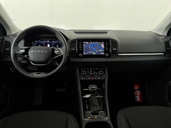 SKODA Karoq (2025) — foto 13 van 18